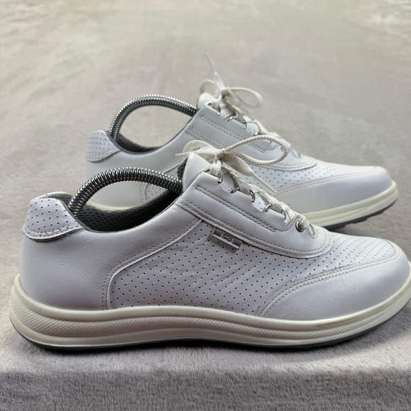 SAS Shoes Women's 9 Wide Width White Sporty Lux Lace Up Sneaker Made in the USA - Picture 1 of 8